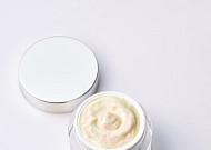 “미래 먹거리는 화장품” 식품·주류기업도 K뷰티에 꽂혔다