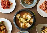 '생방송 투데이' 오늘방송맛집- 막 퍼주는 집, 얼만데요? 가정식 백반 맛집 '믿○○○'