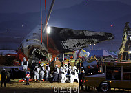 'MBC 연예대상' 취소→'MBC 연기대상'도?…박나래·전현무·송은이 등 추모행렬