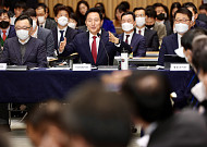 서울시, ‘규제철폐안’ 7·8호 발표...“매력일자리 연령·돌봄SOS 상한 폐지”