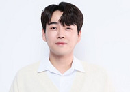 황영웅, 이번 복귀 성공할까⋯강진 축제서 공연장 앞자리 양보