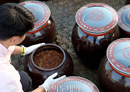 '인간문화재' 평균연령 75세…올해 국가무형유산 지원 다양화한다