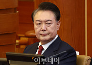 尹 탄핵 1년…與 "내란 잔재 끝까지 청산"