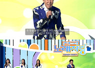 '전국노래자랑' 故 송대관 생전 마지막 무대 공개…파란 재킷 신사의 열정