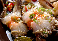 '2TV 생생정보' 오늘방송맛집- 기다려야 제맛, 강릉 맛집은 이곳! 꽉 찬 게장 맛집 '강○'