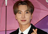 슈퍼주니어 이특, 자택 무단침입한 사생팬들에 분노…“반복 시 경찰에 신고할 것”