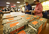 최근 10년간 가장 많이 팔린 책은?…한강 '소년이 온다' 종합 1위