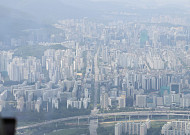 금리 떨어지고 집값은 고공행진…부동산 간접투자 뜬다 [K머니무브]