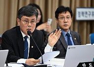 與안도걸 "다음주 스테이블코인 법안 발의…전문가 TF 구성해 준비 중"