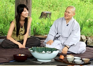 수지 폭풍식욕 드러내… 먹는 모습도 정말 귀여워
