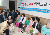 용산구, 경로당 어르신 ‘안전한 여름나기’ 현장 소통 마무리