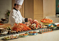 “내 몸이 맞는 증복 보양식, 특급 호텔서 즐기세요”