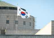 한글날, 태극기 다는 법…‘태극기 게양법’ 확인