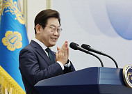 李대통령, 독립유공자와 청와대 오찬…“예우 높게 지원 두텁게”