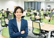 “日고령 기술자 수요 존재… 이력서엔 과거 영광 지워야”
