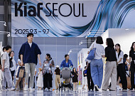 한국 미술 1조 원 시대…기업이 주목한 'KIAF'