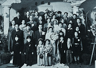 “우리도 가족” 1950~2020년대 사진으로 보는 가족 풍경 변천사