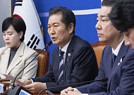 정청래 “APEC 성공 위해 정쟁 발언 삼가겠다”…野에 무정쟁 주간 제안