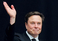 테슬라, 주총서 머스크 1조 달러 초대형 보상안 승인