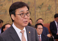 최휘영 장관 "종묘 문제, 왜 정치적으로 비춰지는지 당황스러워"