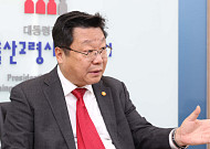 주형환 “비수도권 지역, 고령친화마을 조성 가능…정부 법적·재정 지원 필요”