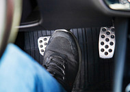 고령운전자 안전을 위한 페달 오조작 방지 장치 2차 보급