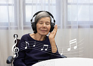 치매 간병, 노래를 부르세요