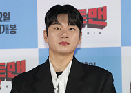 이이경, 이번엔 탈세 의혹⋯소속사 측 "세법 해석 차이, 소득 누락 없었다"