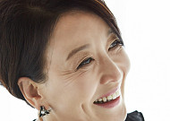 ‘1세대 연극 스타’ 윤석화, 뇌종양 투병 중 별세…향년 69세