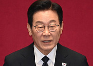 이 대통령 “어르신 정책, 곧 국민 위한 정책…기본적 복지 촘촘하게 할 것”