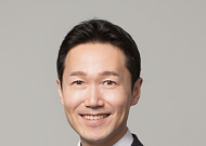 “시니어, 보수적 고객에서 ‘AI 기반 디지털 자산관리 핵심층’으로 전환”