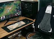 "학교 대신 게임 택했다"…日 12세 소년, 중학 진학 포기 '논란'