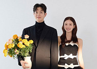 '하트시그널4' 김지영, 결혼식 당일 전한 심경⋯"멋진 아줌마로 돌아올 것"