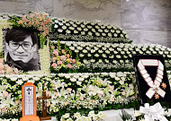 故 안성기, 생전 子에 남긴 편지⋯"날 닮은 얼굴, 세상 부러울 것이 없구나"