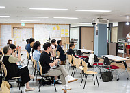 초고령사회가 부른 변화, 위기 아닌 창업 기회로 전환