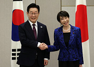 李대통령, 다카이치 日총리와 88분 회담…"경제안보ㆍ과학기술 포괄적 협력"