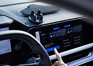 SKT, 차세대 차량용 AI 에이전트 '에이닷 오토' 공개…운전 보조 넘어 파트너로 진화