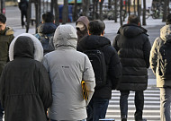 [내일 날씨] 영하 15도 강추위에 출근길 ‘꽁꽁’…서해안·제주 비·눈