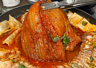 '2TV 생생정보' 오늘방송맛집- 장사의 신, 환상의 조합! 묵은지 수육 맛집 '코○○'