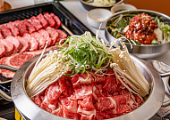 '2TV 생생정보' 오늘방송맛집- 가격파괴, 한우 불고기 전골 무한리필이 1만 원대? '가○○'