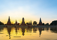 태국 방콕, 황금빛 과거와 네온빛 미래