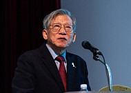 ‘역대급 관람객’ 신기록 쓴 유홍준 국립중앙박물관장 “숫자보다 질, 전시로 증명하겠다”[현장]