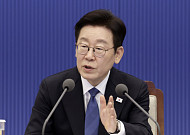 李 대통령, 김인호 산림청장 직권면직…"중대한 법령 위반 확인"
