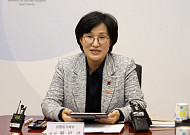 이주여성 자활지원센터 찾는 원민경⋯“자립 지원 체계 강화”