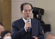 전남 진도군수 “처녀 수입” 발언"...논란 확산