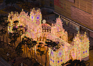 설 연휴 집객 총력…롯데월드타워·몰, 루미나리에·아쿠아리움·공연 풍성