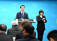 김영록 전남도지사 공공기관 10곳...전남 광주에 이전 요구