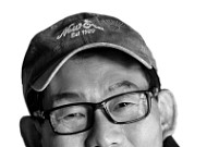 [문화의 창] 천년 세월 건너온 금관이 전하는 말