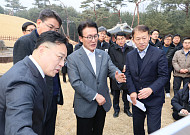 金총리, ‘1·29 주택공급’ 태릉CC 방문…“유산평가 빈틈없이 준비”