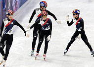 쇼트트랙 남자 대표팀, 5000m 계주 결승 진출⋯21일 새벽 금메달 도전  [2026 동계올림픽]